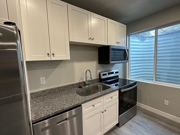 5th image of 8287 S Allison Bend Dr
