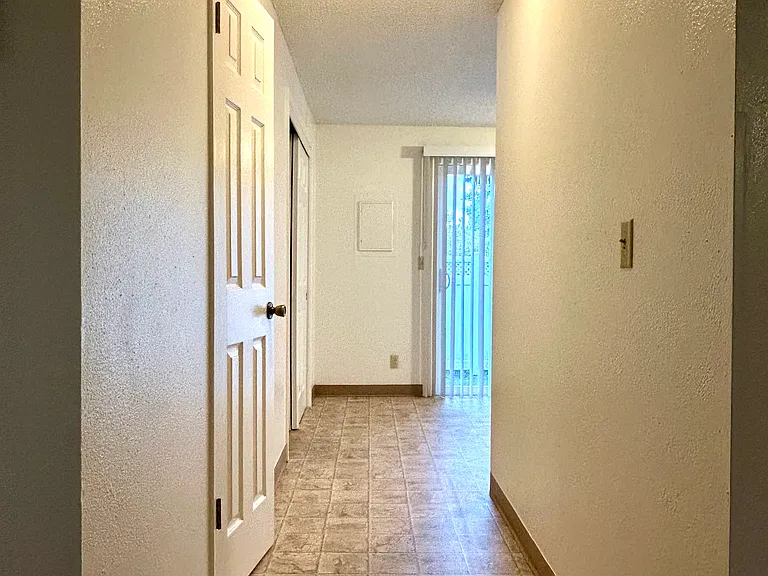 157 SE 3rd Ave #157 — Photo 4