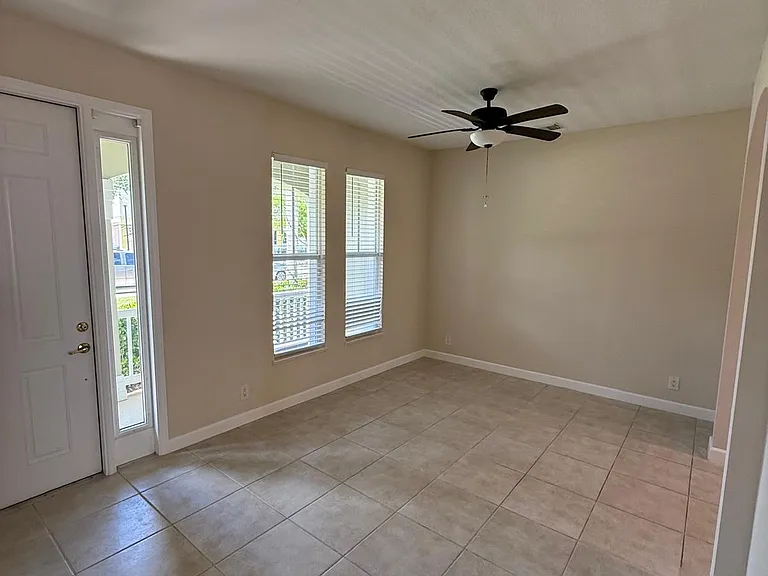 10472 SW Ashlyn Way — Photo 4
