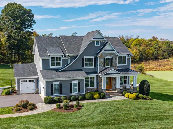 19227 Skyfield Ridge Pl, Purcellville, VA 20132