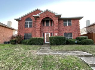 3122 Antelope Dr, Mesquite, TX 75181
