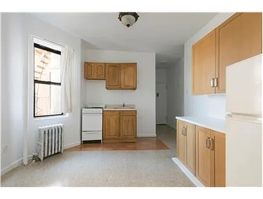 Rented by Douglas Elliman | media 1