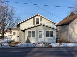 212 Main St, Courtland, MN 56021