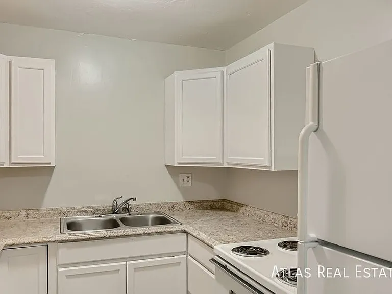 2929 W Colorado Ave #35 — Photo 8
