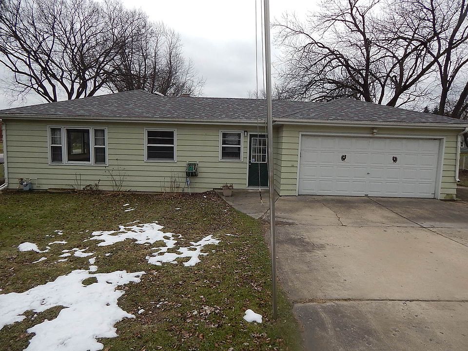 1st image of 1400 Joliet St