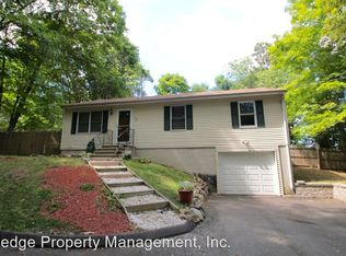 7 W Pearl St, Norwich, CT 06360