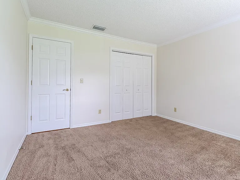 9132 Hawkins Ct — Photo 13