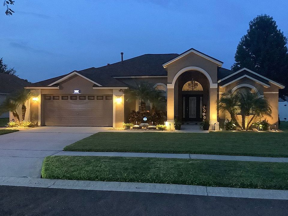 1st image of 15729 Heron Hill St