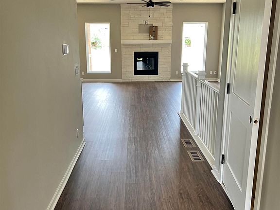 2nd image of 15358 Norwick Dr