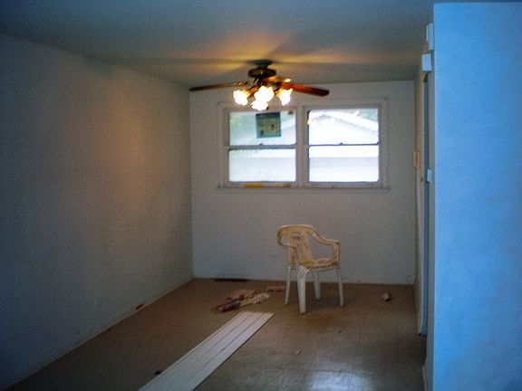 3rd image of 16707 Butterfield Dr