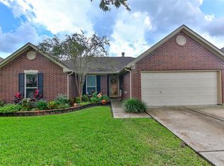 4929 Archway Dr, La Porte, TX 77571