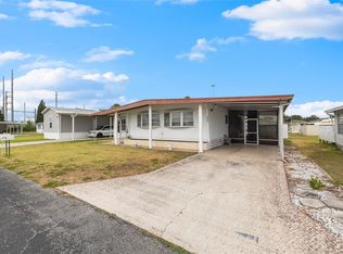 4547 Newcomb Ave, Zephyrhills, FL 33541