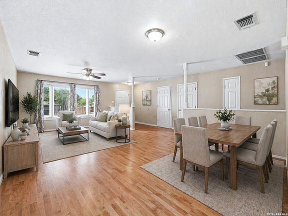 4th image of 659 MEADOW ARBOR LN