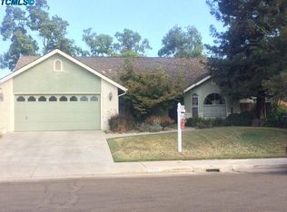 4230 W Orchard Ct, Visalia, CA 93277