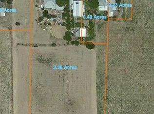 758 W Sierra Way, Dinuba, CA 93618
