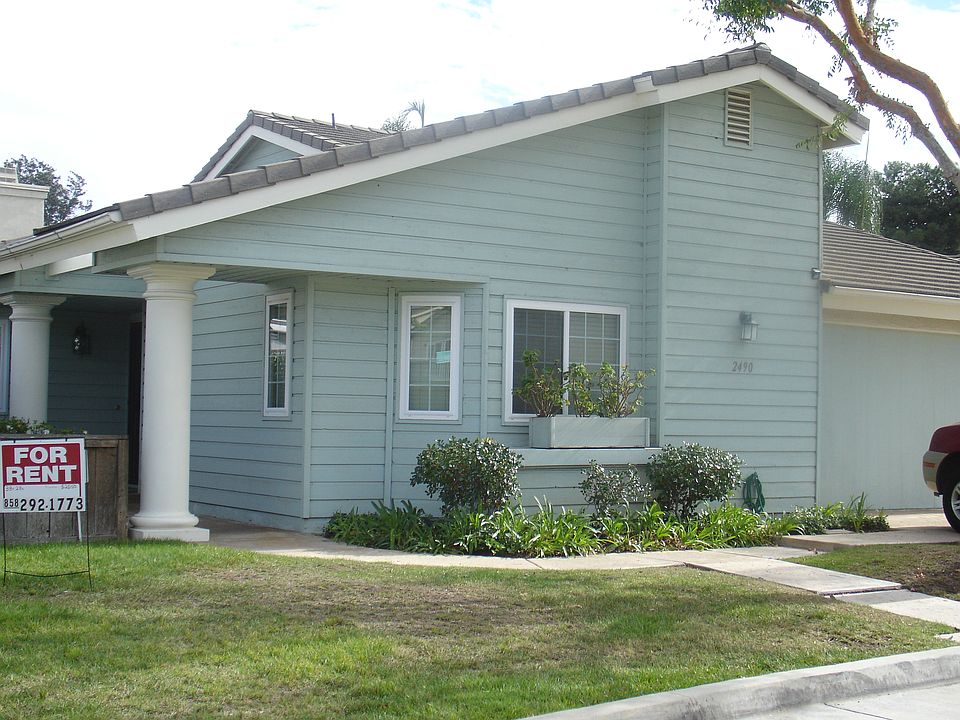 1st image of 2490 Grossmont College Dr