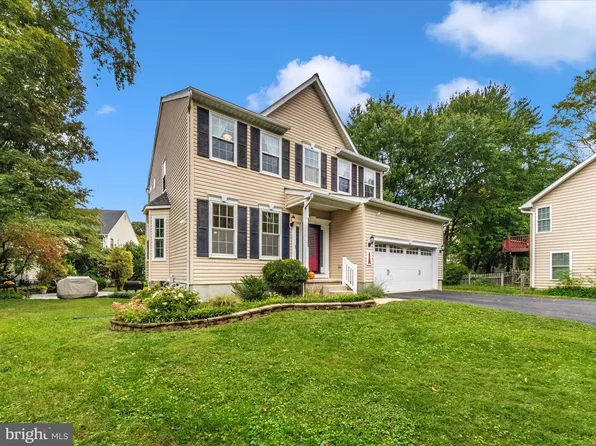 28 Robinson Rd, Severna Park, MD 21146