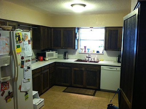 4th image of 301 Prince Dr