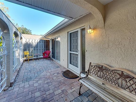 4th image of 5149 Marsh Field Ln #10