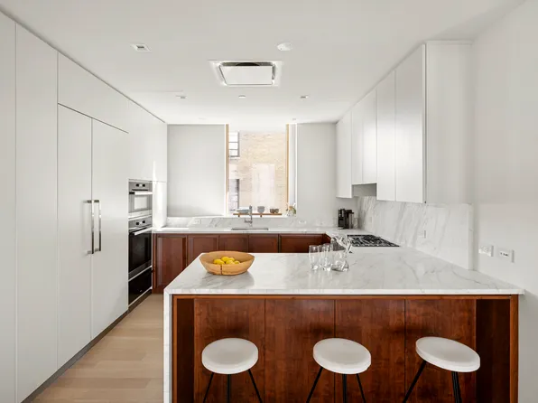 212 West 93rd Street image 6 of 23