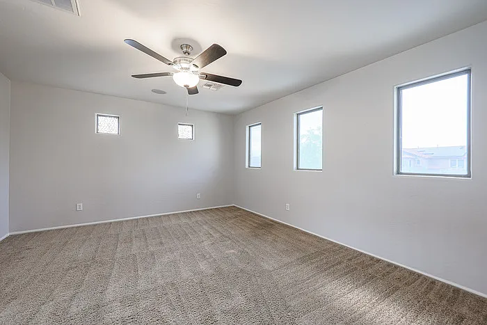 16205 W Gibson Ln — Photo 32