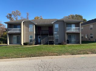 64 Hillside Ln #64, Belleville, IL 62223