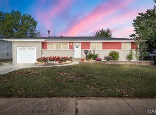 25 Francisca Dr, Florissant, MO 63031