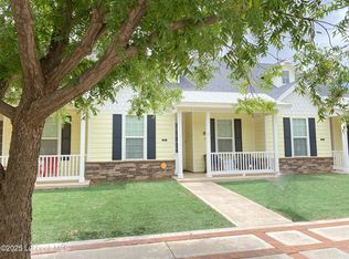 2111 10th St, Lubbock, TX 79401