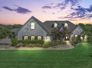 9684 Shadow Creek Trl, Hearne, TX 77859