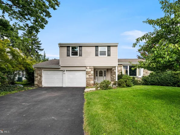 5899 Tibby Rd, Bensalem, PA 19020