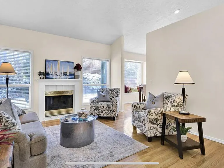 1605 N Eagle Creek Way — Photo 5