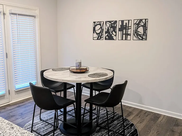 412 Stoneybrook Dr — Photo 14
