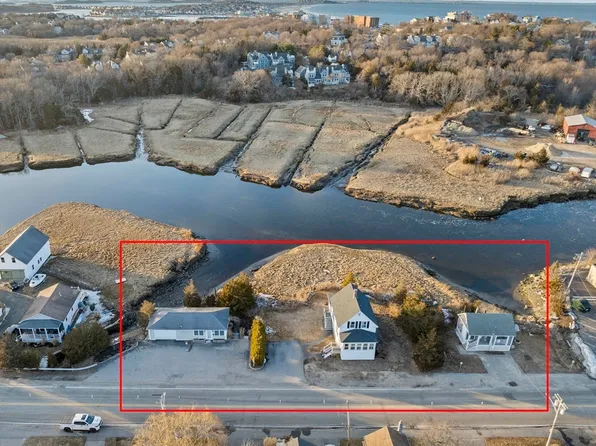 338 Rockland St, Hingham, MA 02043