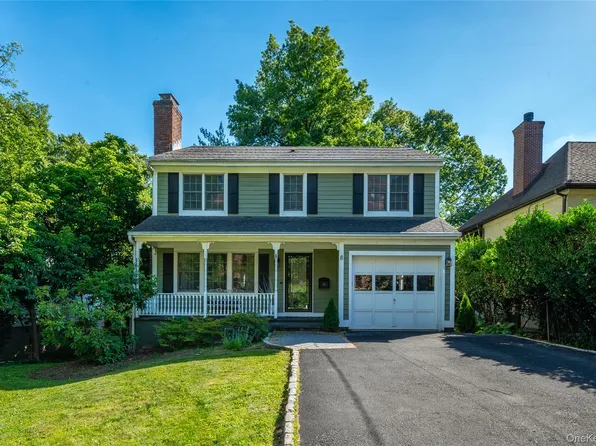 8 Burton Road, Larchmont, NY 10538