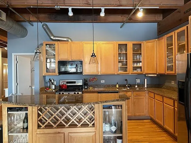 14 N Peoria St #5B — Photo 15
