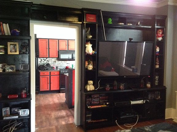 3rd image of 3220 W Wellington Ave
