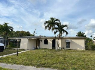 1057 W 66th St, Hialeah, FL 33012