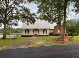 28 Lake Michael Ln, Poplarville, MS 39470