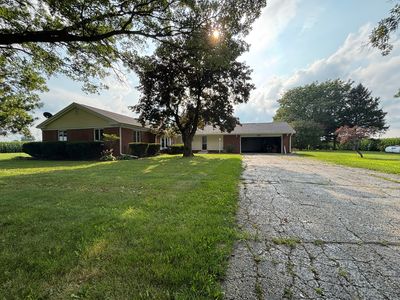 301 Stouffer Rd, Sterling, IL, 61081