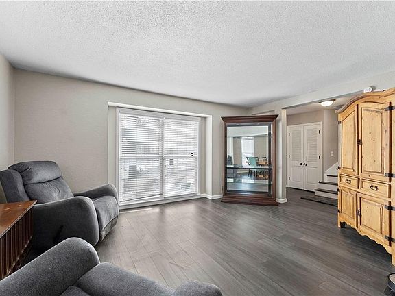 5th image of 8168 N Kirkwood Dr