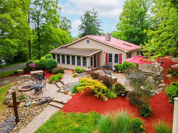 7235 Spillway Rd, Lisbon, OH 44432