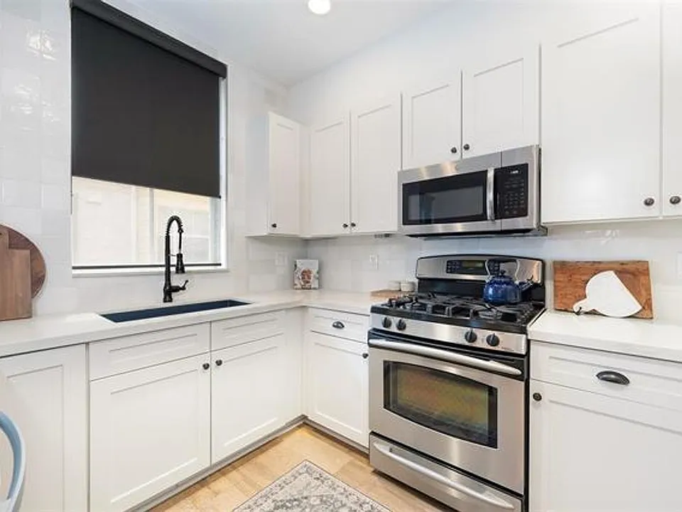 540 NE 7th Ave #Townhouse 1