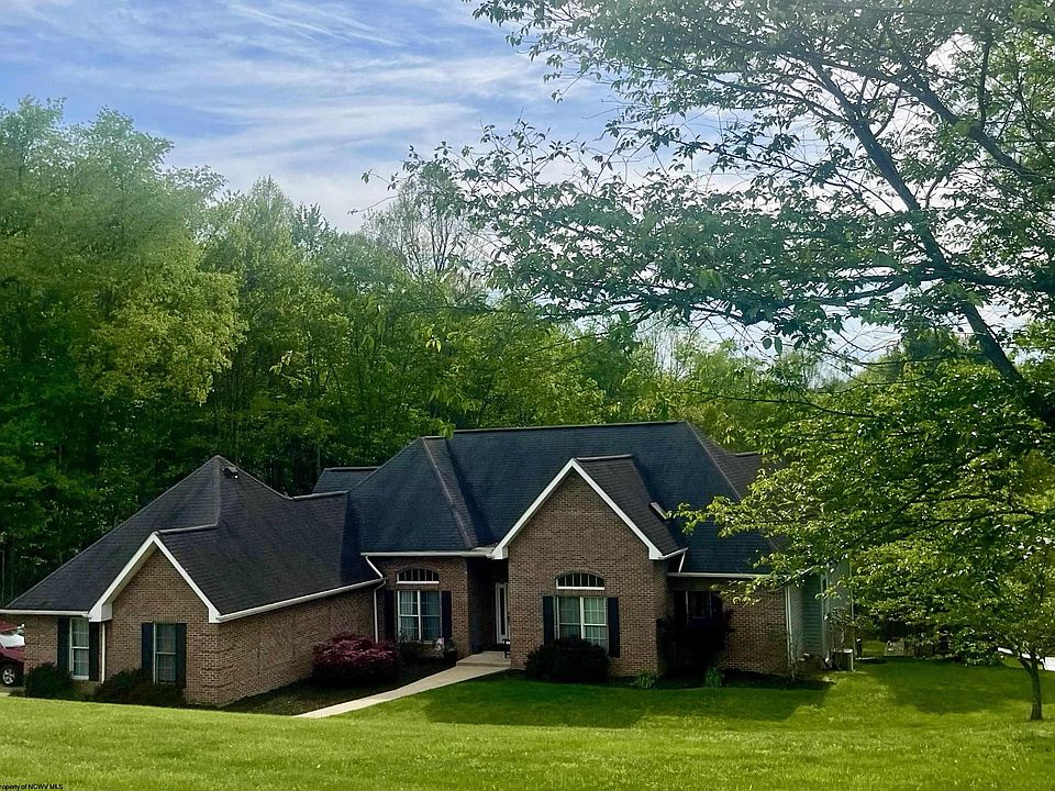 1st image of 198 Pheasant Ridge Rd