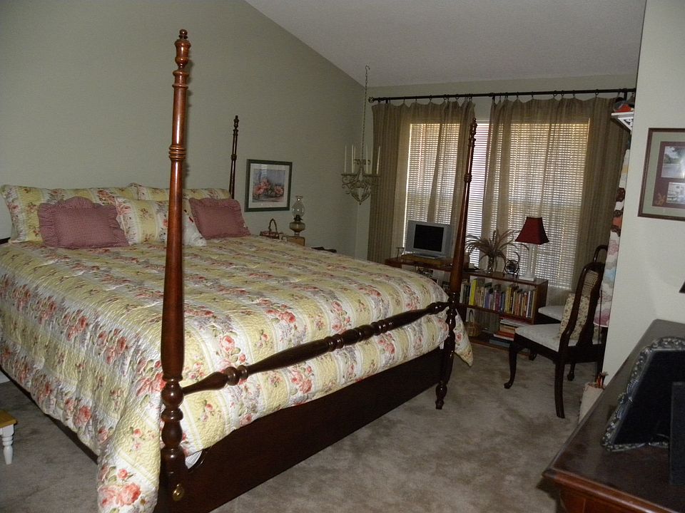 Large Master Bedroom