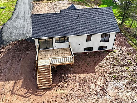 5th image of 114 Reeder Rd