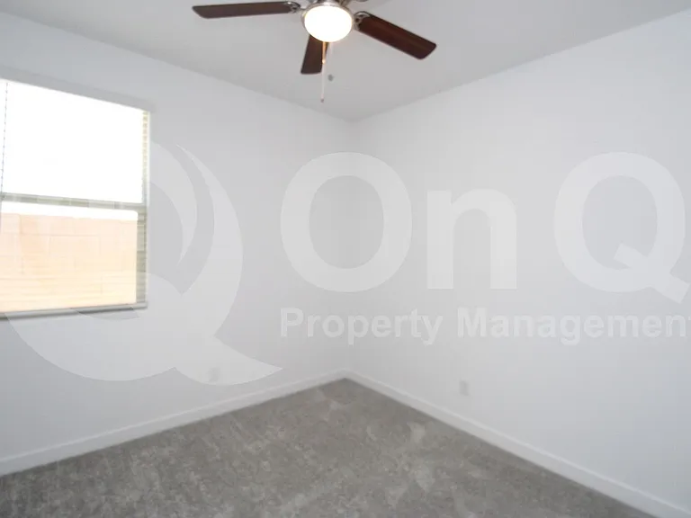 9432 W Roma Ave — Photo 19