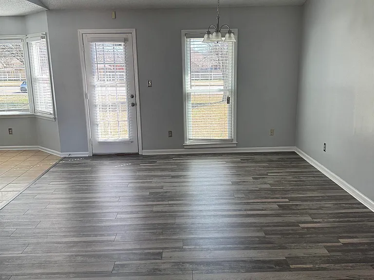 12820 Oliver Ln — Photo 13