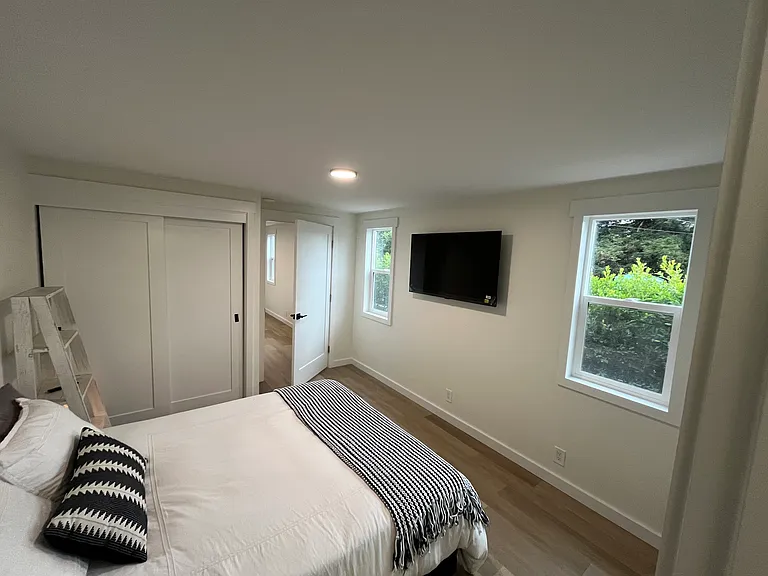 1123 Mira Flores Dr #B — Photo 7
