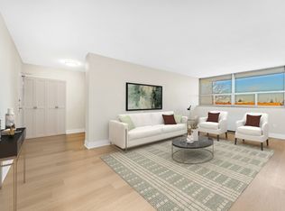 45 La Rose Ave #2, Toronto, ON M9P 1A8