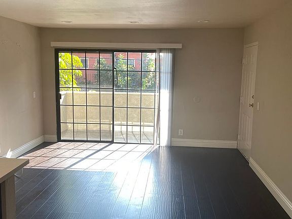 3rd image of 1429 E Florida St APT 207